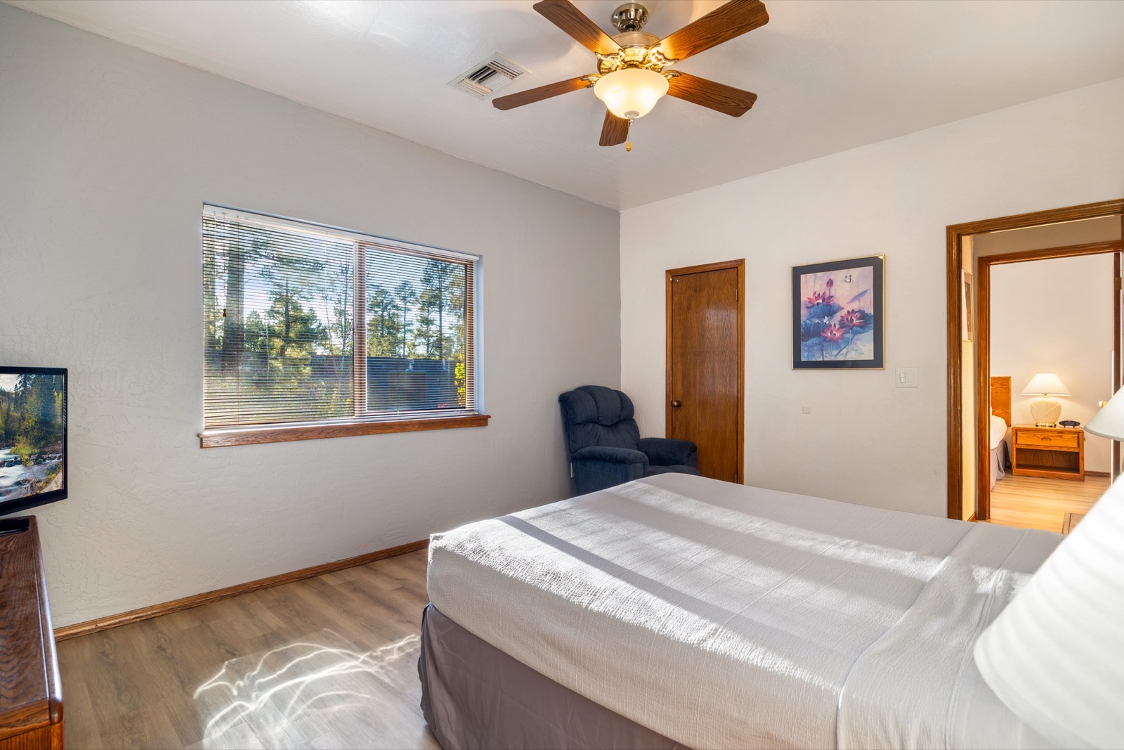 Juniper Sante Fe UL second bedroom